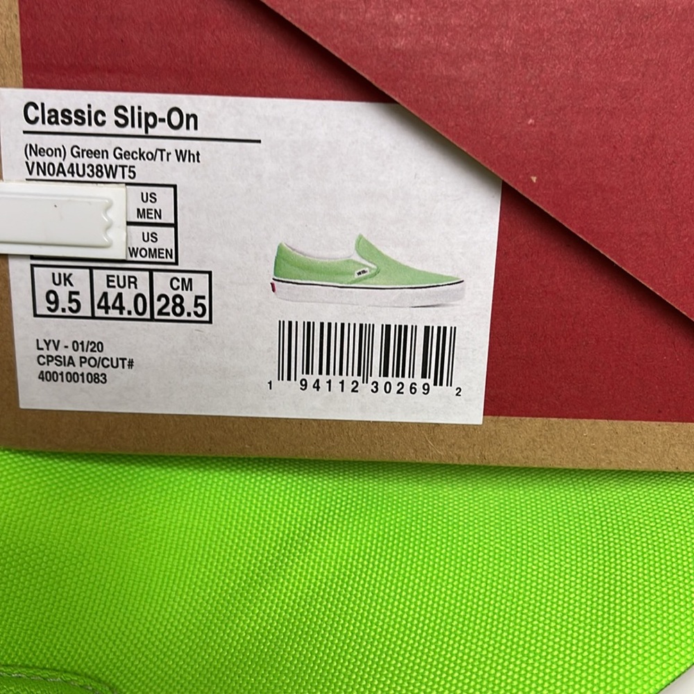 Vans Classic Slip On Neon Green Gecko/True White sneakers WMNS - Picture 16 of 16